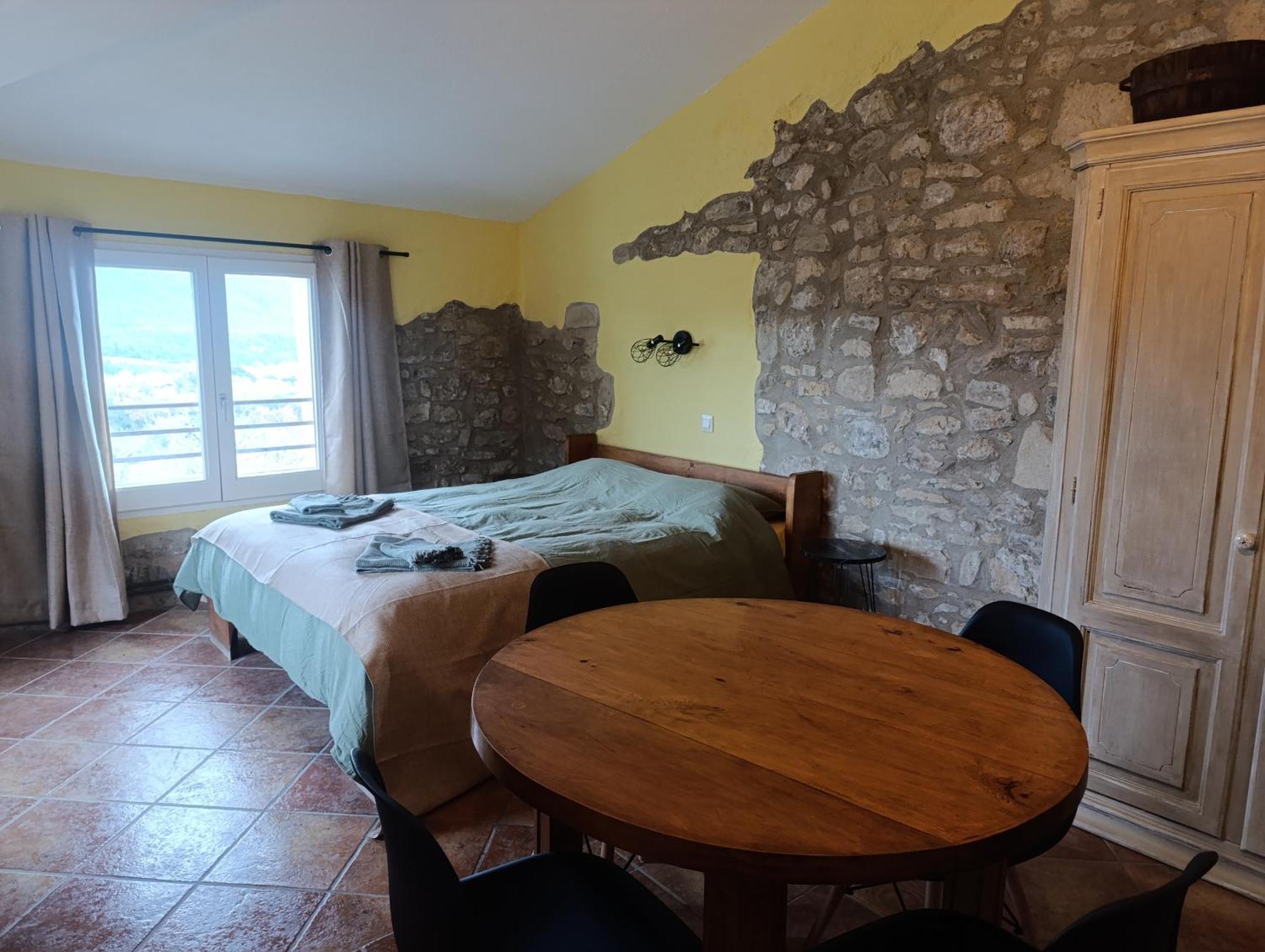 Mas Pitre Bed and Breakfast Besalú Eksteriør billede