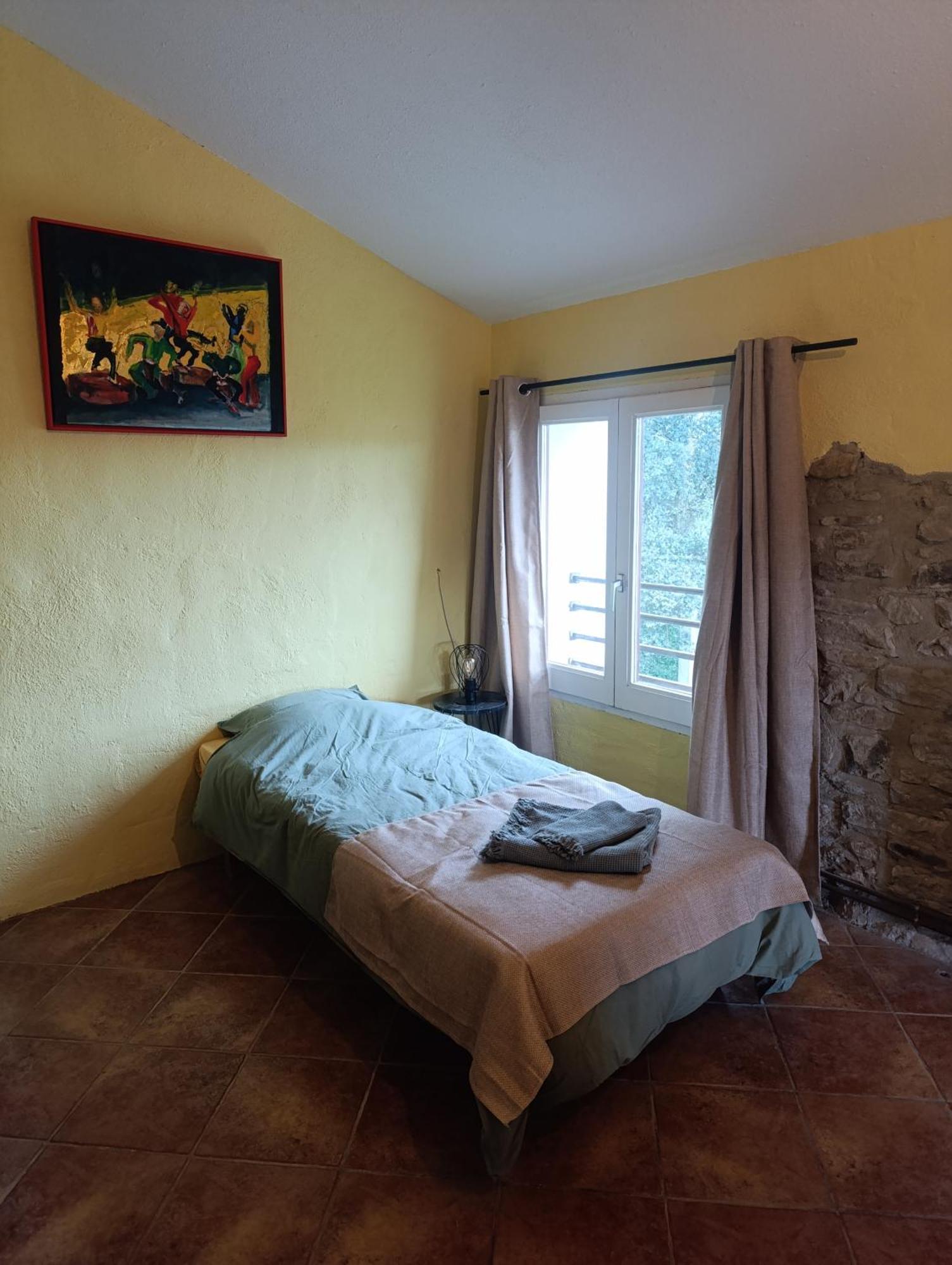 Mas Pitre Bed and Breakfast Besalú Eksteriør billede